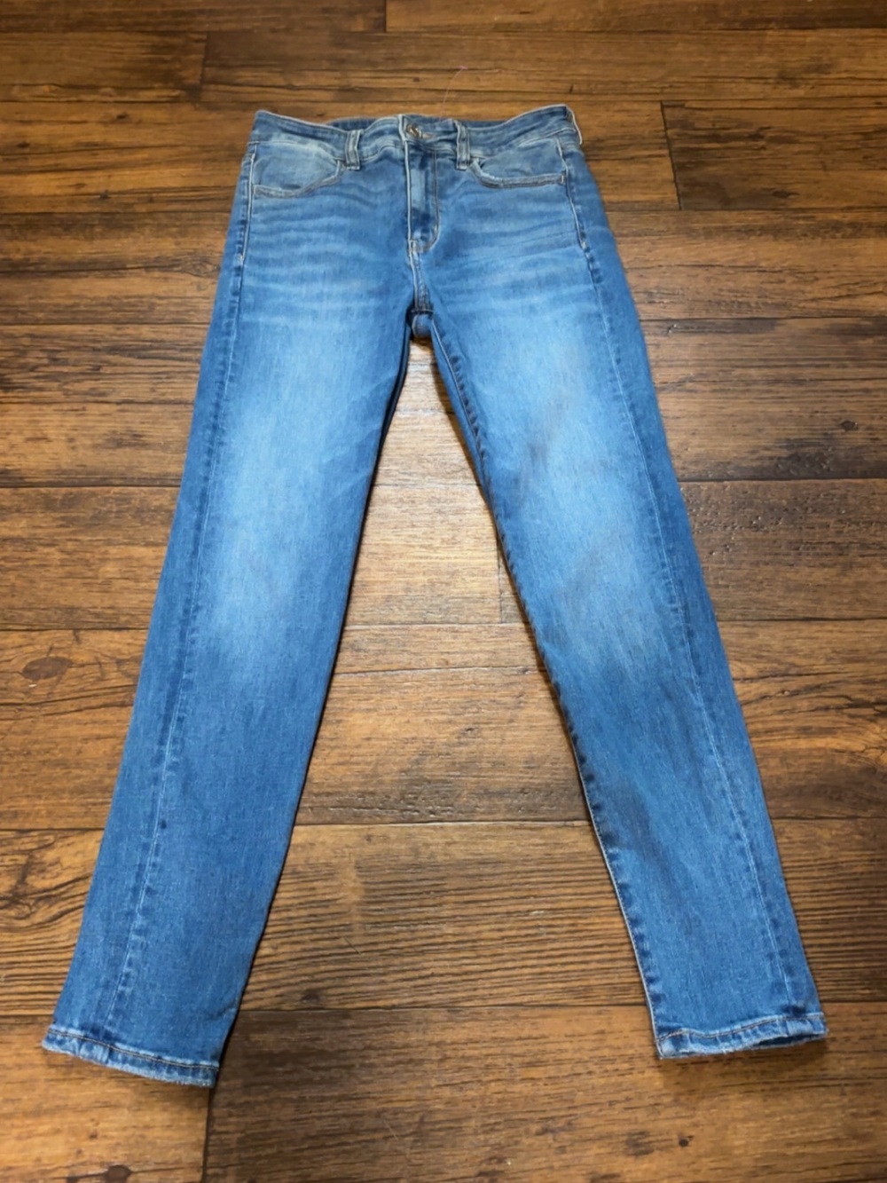 American Eagle Outfitters Women's Skinny Jeans — Light Blue Wash